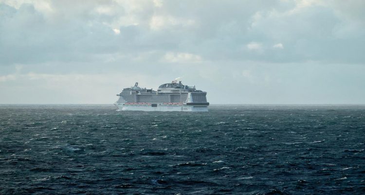 Quelques itinéraires pour un tour du monde en bateau de croisière